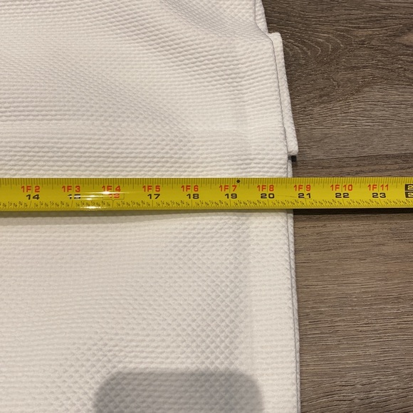 White Fully Lined Pleated Skirt - Size 8 - Picture 7 of 7